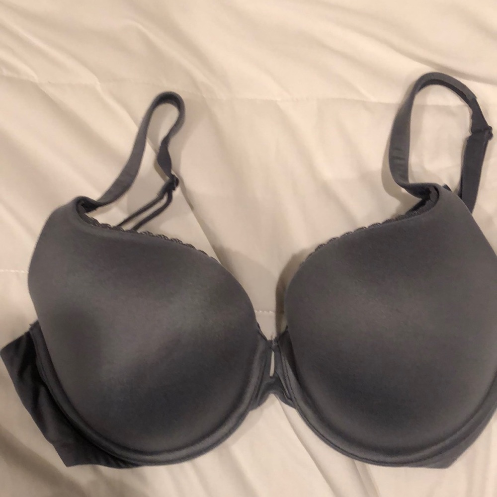 VS Body by Victoria Perfect Shape size 32 DD